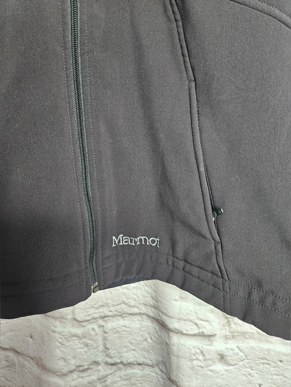Marmot Women's Furlong Vest Faux Fur Black Size Small - Picture 8 of 11